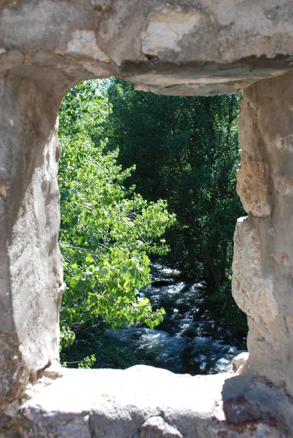 Appartement De Charme Au Coeur D Une Cite Medievale Villefranche-de-Conflent Exteriér fotografie