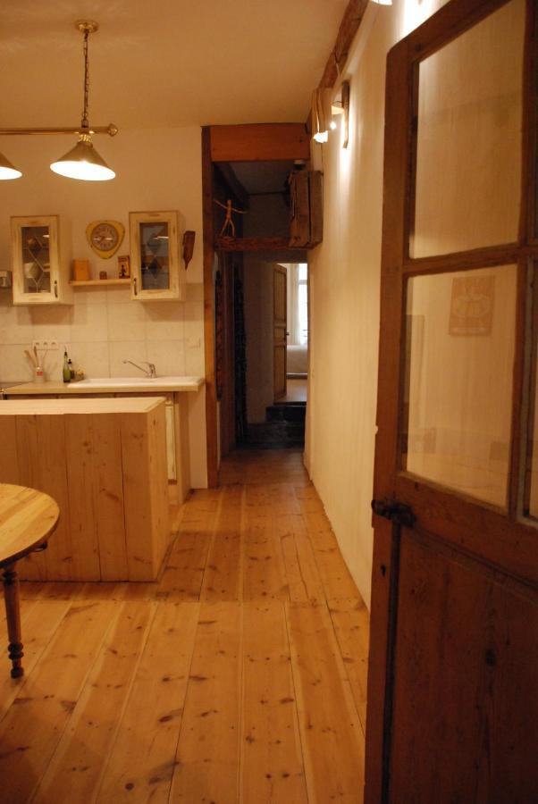 Appartement De Charme Au Coeur D Une Cite Medievale Villefranche-de-Conflent Exteriér fotografie